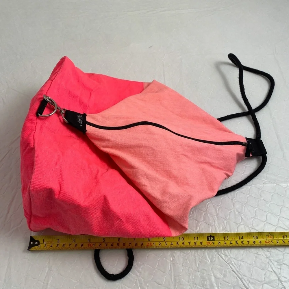 Victoria’s Secret two tone pink canvas backpack - Picture 4 of 9